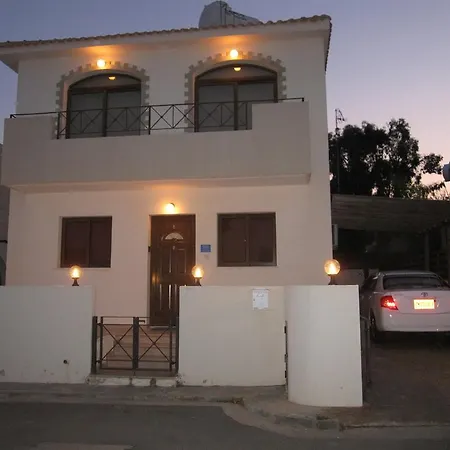 Villa Paradiso Villa *