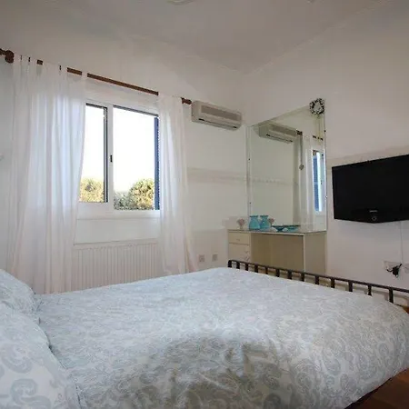 Paradiso Villa *