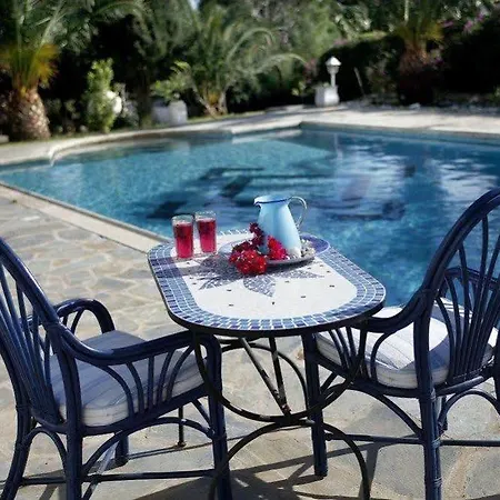 Villa Paradiso Villa *