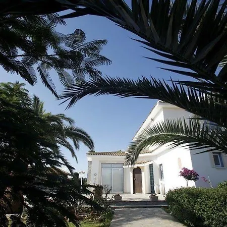 Paradiso Villa *